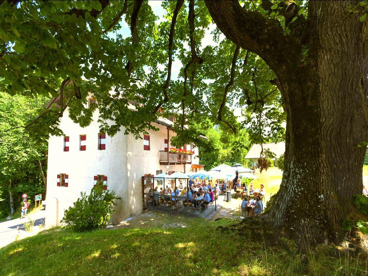 Hotel Zur Kirche 2*